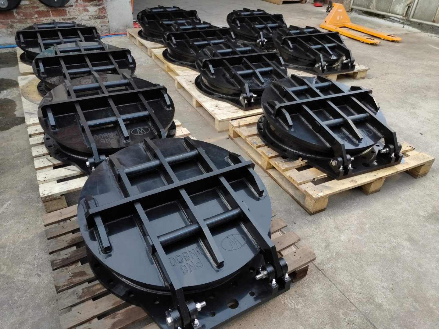 What is a flap valve?